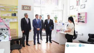 Qəbələdə özünüməşğulluq proqramı üzrə qurulmuş təsərrüfatlara, günərzi qayğı və reabilitasiya mərkəzlərinə baxış olub