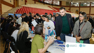 Bakıda keçirilən növbəti əmək yarmarkasında 1000-dən çox vakansiya təqdim olunub